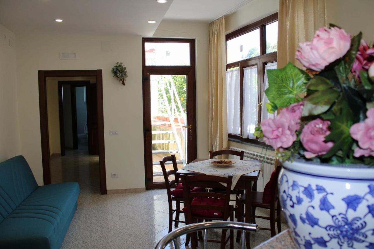 הוילה Termini Casa Angelina מראה חיצוני תמונה