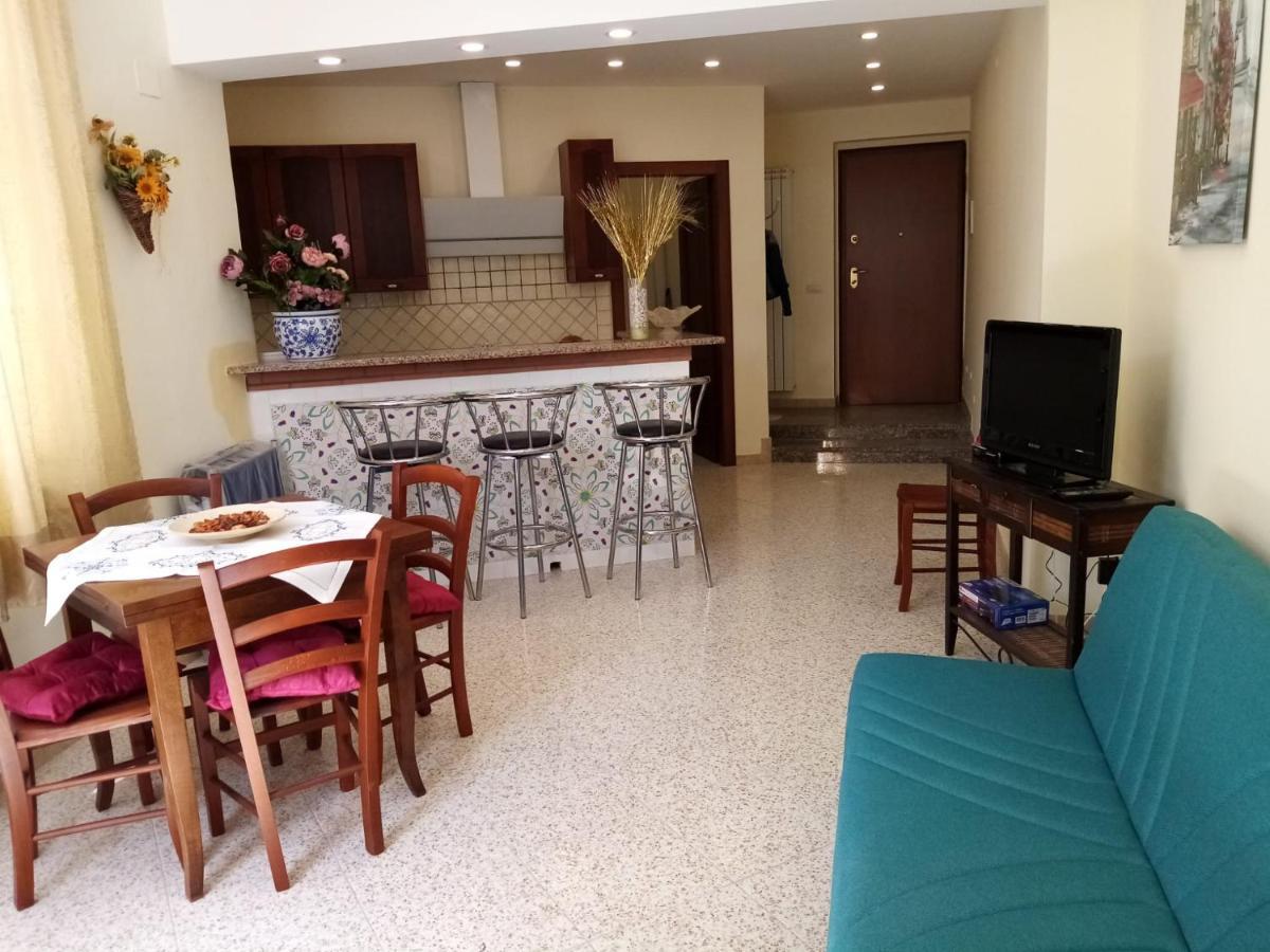 הוילה Termini Casa Angelina מראה חיצוני תמונה